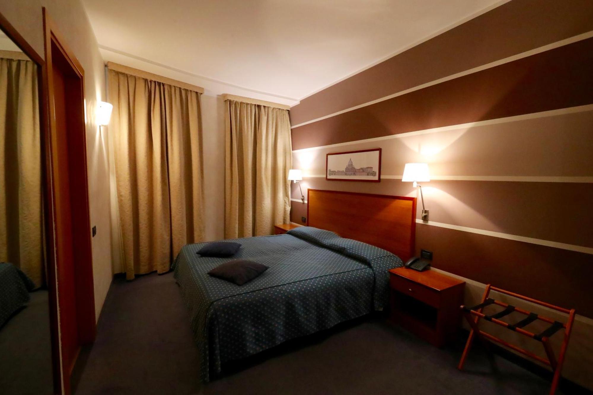 Classic Hotel Tulipano Terni Bagian luar foto